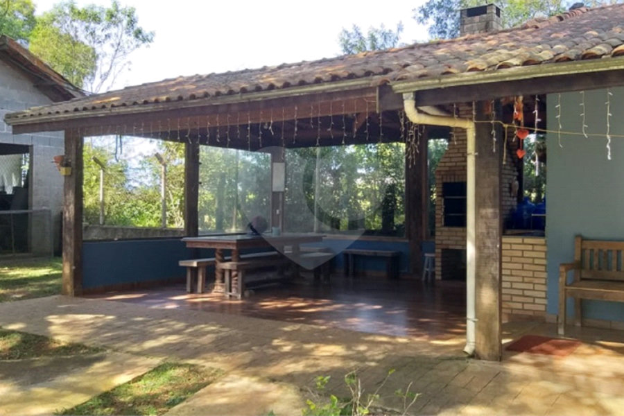 Sítio à venda com 4 quartos, sendo 2 suítes,  em Chácara Real (caucaia do Alto), Cotia, SP