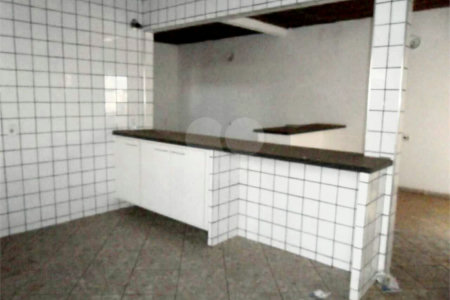 Sobrado à venda com 6 quartos, sendo 2 suítes,  em Residencial Parque dos Servidores, Ribeirão Preto, SP
