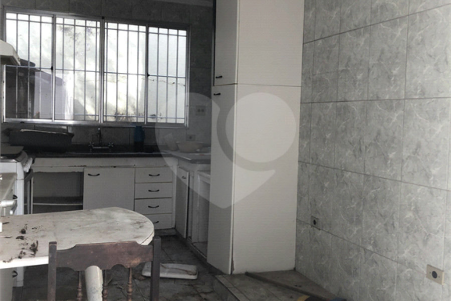 Casa Térrea à venda com 3 quartos, sendo 2 suítes, em Horto Florestal, São Paulo, SP