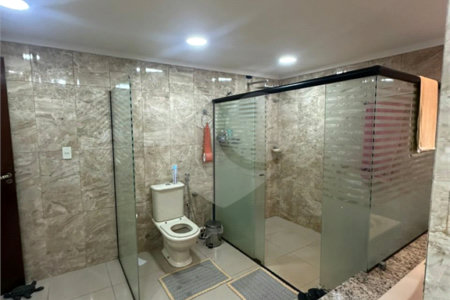 Casa à venda com 6 suítes em Pedro Juan Caballero, Amambay