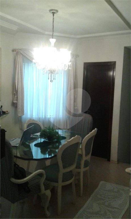 Sobrado à venda com 3 quartos, sendo 2 suítes, em Horto, São Paulo, SP