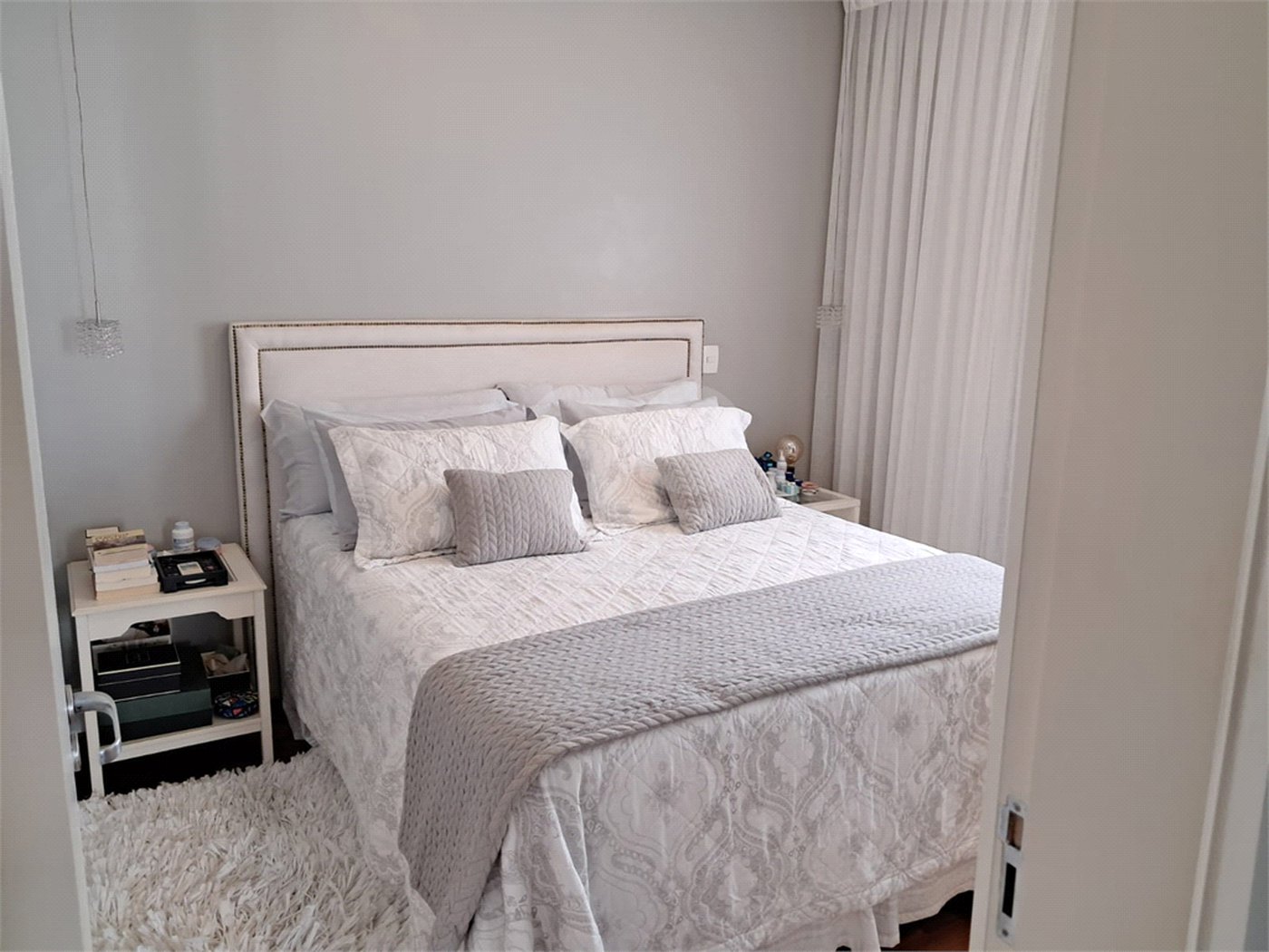 Apartamento à venda com 3 quartos, sendo 1 suíte, em Chácara Santo Antônio, São Paulo, SP