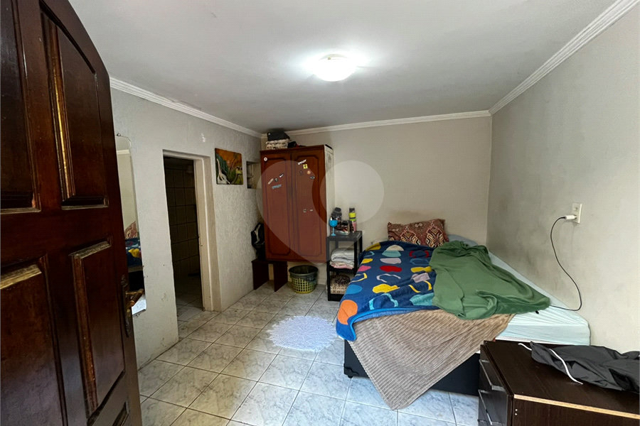 Sobrado à venda com 3 quartos, sendo 1 suíte, em Jaraguá, São Paulo, SP
