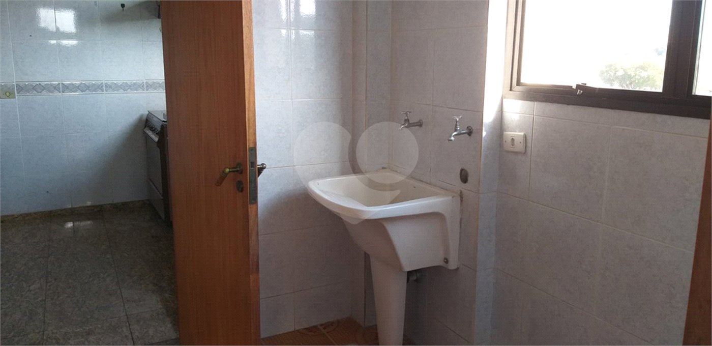 Apartamento à venda com 4 quartos, sendo 2 suítes, em Vila Sônia, São Paulo, SP