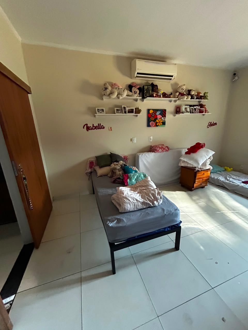 Casa à venda com 3 quartos, sendo 1 suíte,  em Vila Nova, Três Lagoas, MS