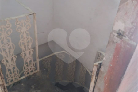 Sobrado à venda com 3 quartos em Vila Mazzei, São Paulo, SP