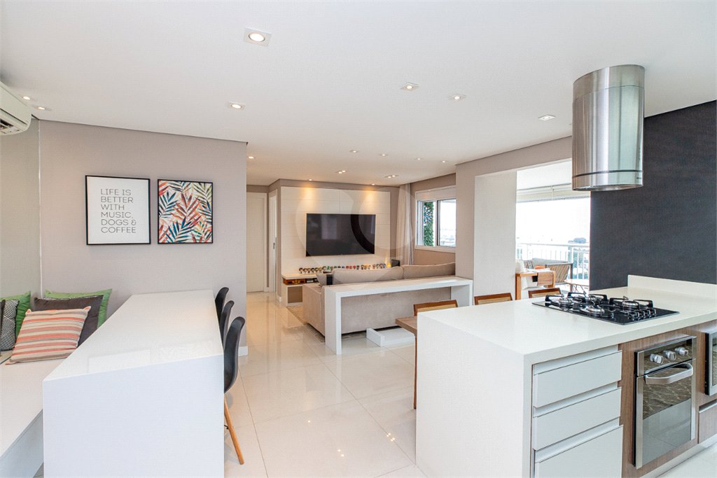 Apartamento à venda com 2 quartos, sendo 1 suíte, em Santo Amaro, São Paulo, SP