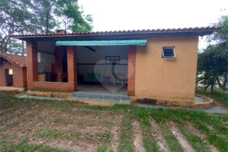 Chácara à venda com 2 quartos em Conceição, Itapetininga, SP