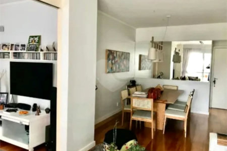 Apartamento à venda com 2 quartos, sendo 1 suíte, em Cambuci, São Paulo, SP