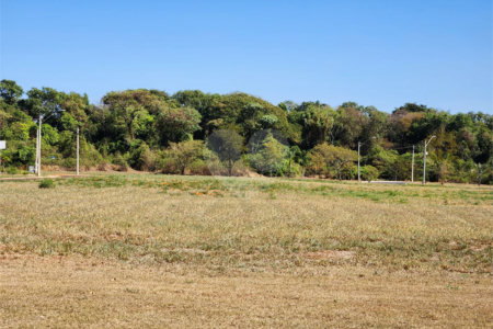 Terreno à venda no condomínio Bella Vittà Araraquara, Araraquara - SP