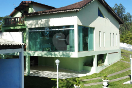Sítio à venda com 8 quartos, sendo 4 suítes, em Boa Vista, Mogi das Cruzes, SP