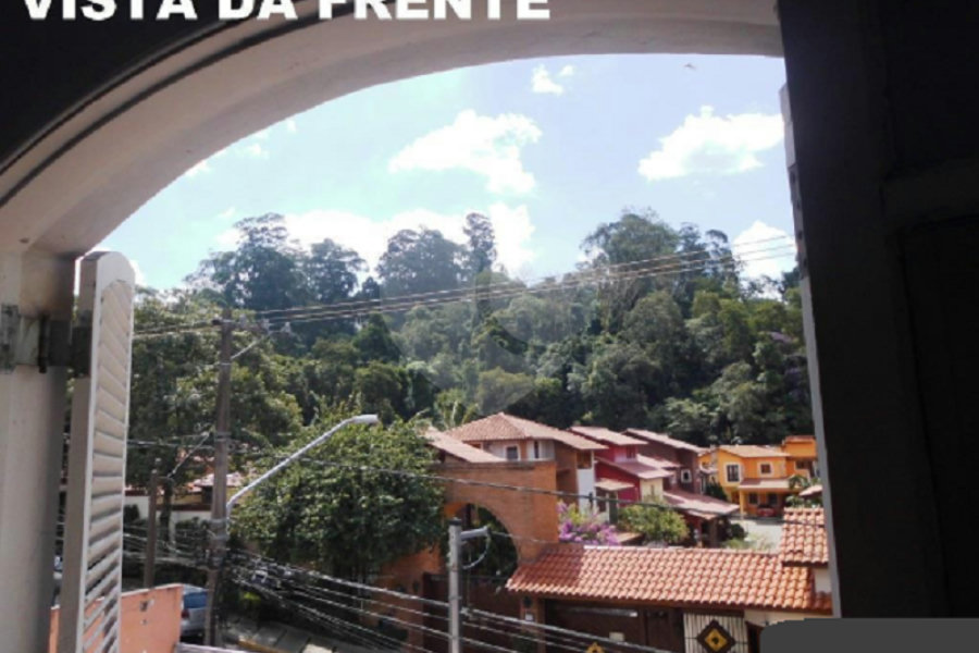 Sobrado à venda com 3 quartos, sendo 1 suíte, em Tremembé, São Paulo, SP