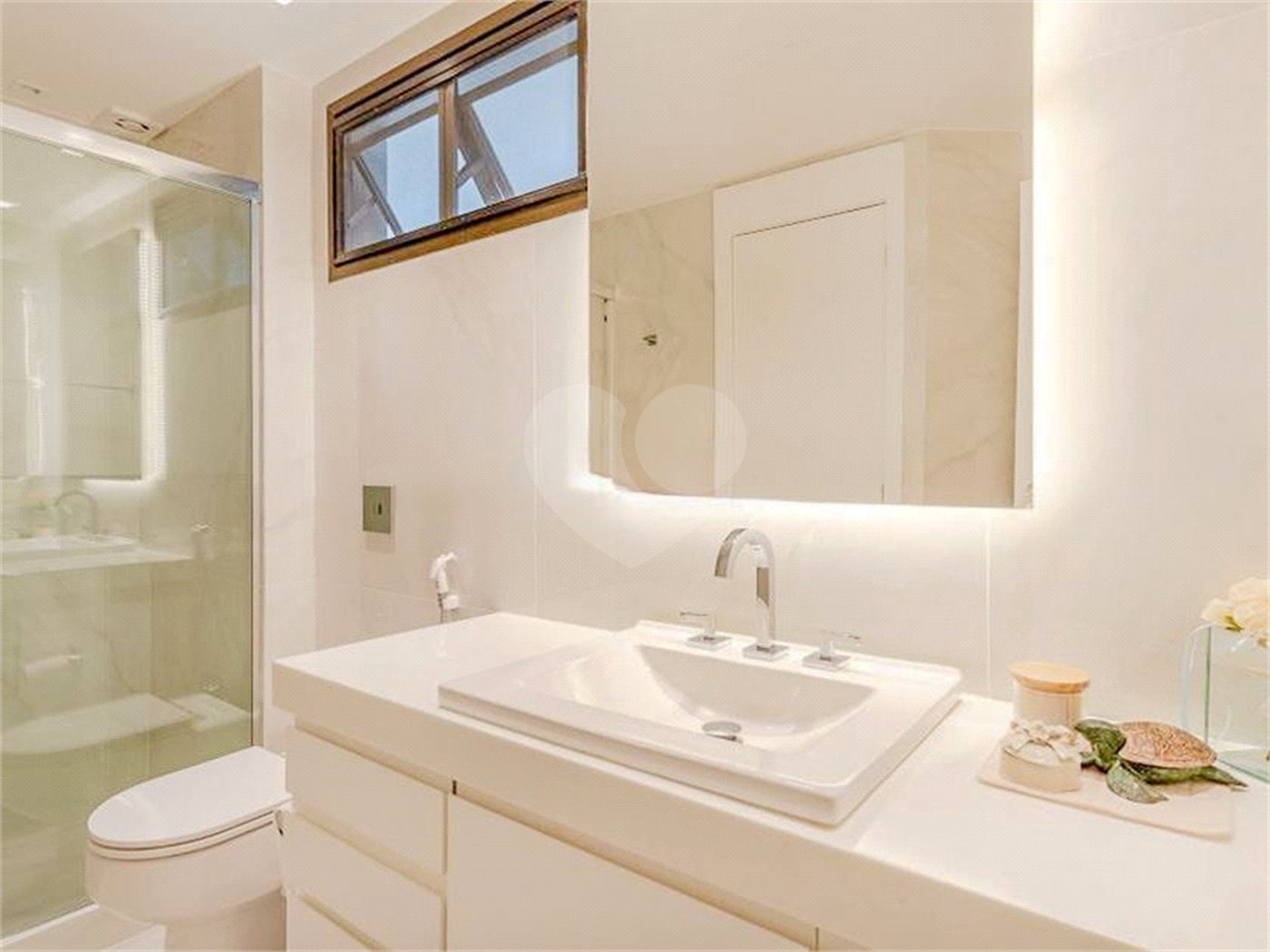 Duplex à venda com 3 quartos, sendo 2 suítes, em Jardim Botânico, Rio de Janeiro, RJ