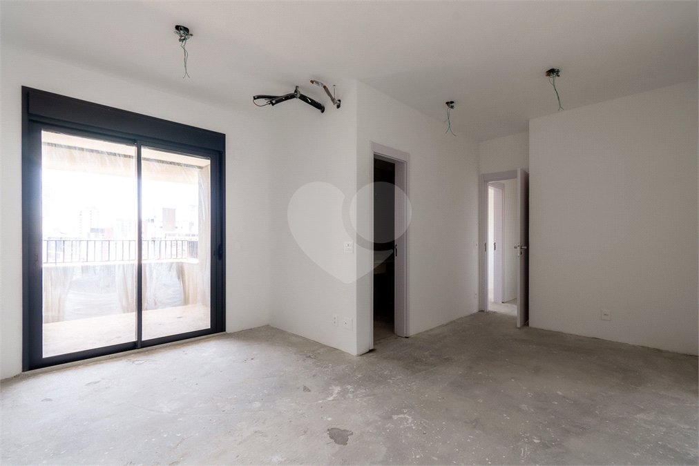Apartamento à venda com 3 suítes em Pinheiros, São Paulo, SP