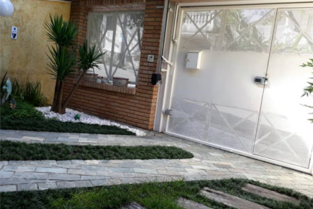 Sobrado à venda com 4 quartos, sendo 1 suíte, em Rio Pequeno, São Paulo, SP