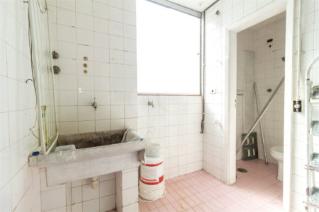 Apartamento à venda com 3 quartos, sendo 1 suíte, em Cerqueira César, São Paulo, SP