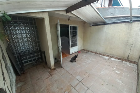 Sobrado à venda com 3 quartos, sendo 1 suíte, em Jardim Helga, São Paulo, SP