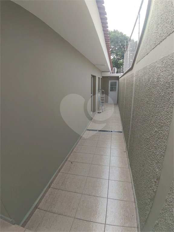 Sobrado à venda com 4 quartos, sendo 3 suítes, em Tremembé, São Paulo, SP