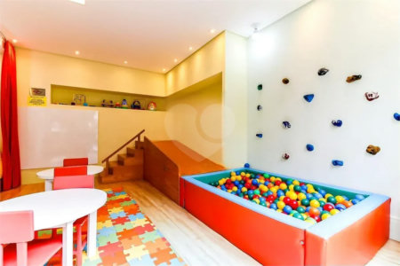 Apartamento à venda com 2 quartos, sendo 1 suíte, em Santa Teresinha, São Paulo, SP