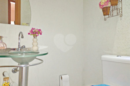 Casa à venda com 2 quartos, sendo 1 suíte, em Vila Aurora (zona Norte), São Paulo, SP