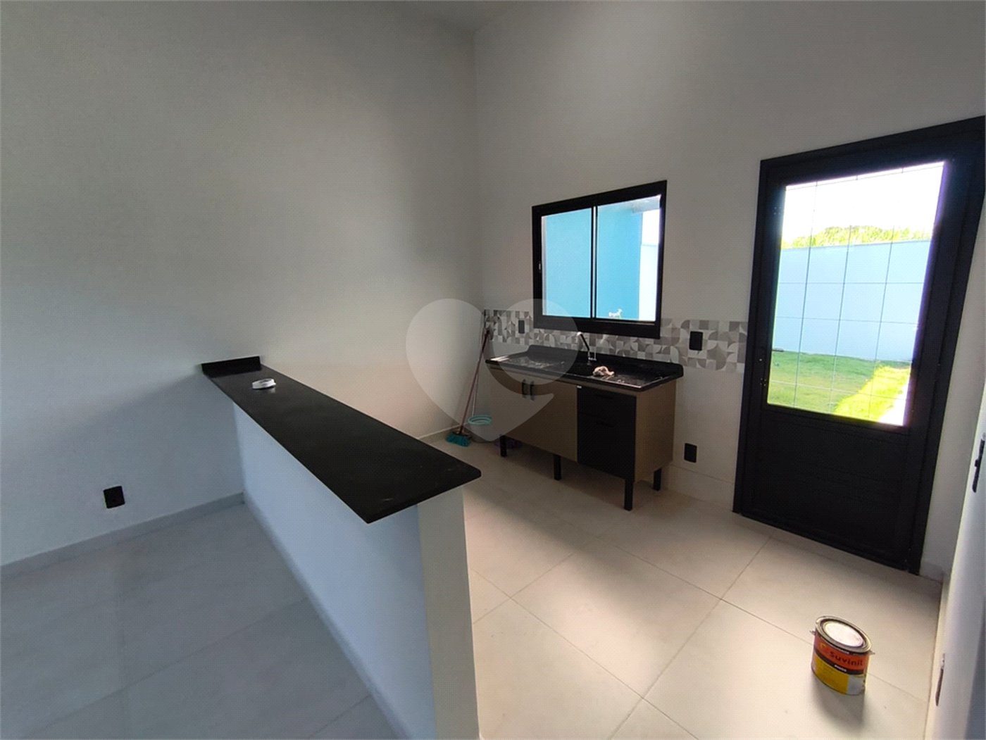 Casa à venda com 3 quartos, sendo 1 suíte, em Parque Itapê, Itapetininga, SP