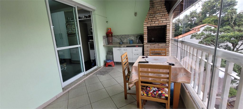 Sobrado à venda com 5 quartos, sendo 1 suíte, em Santana, São Paulo, SP