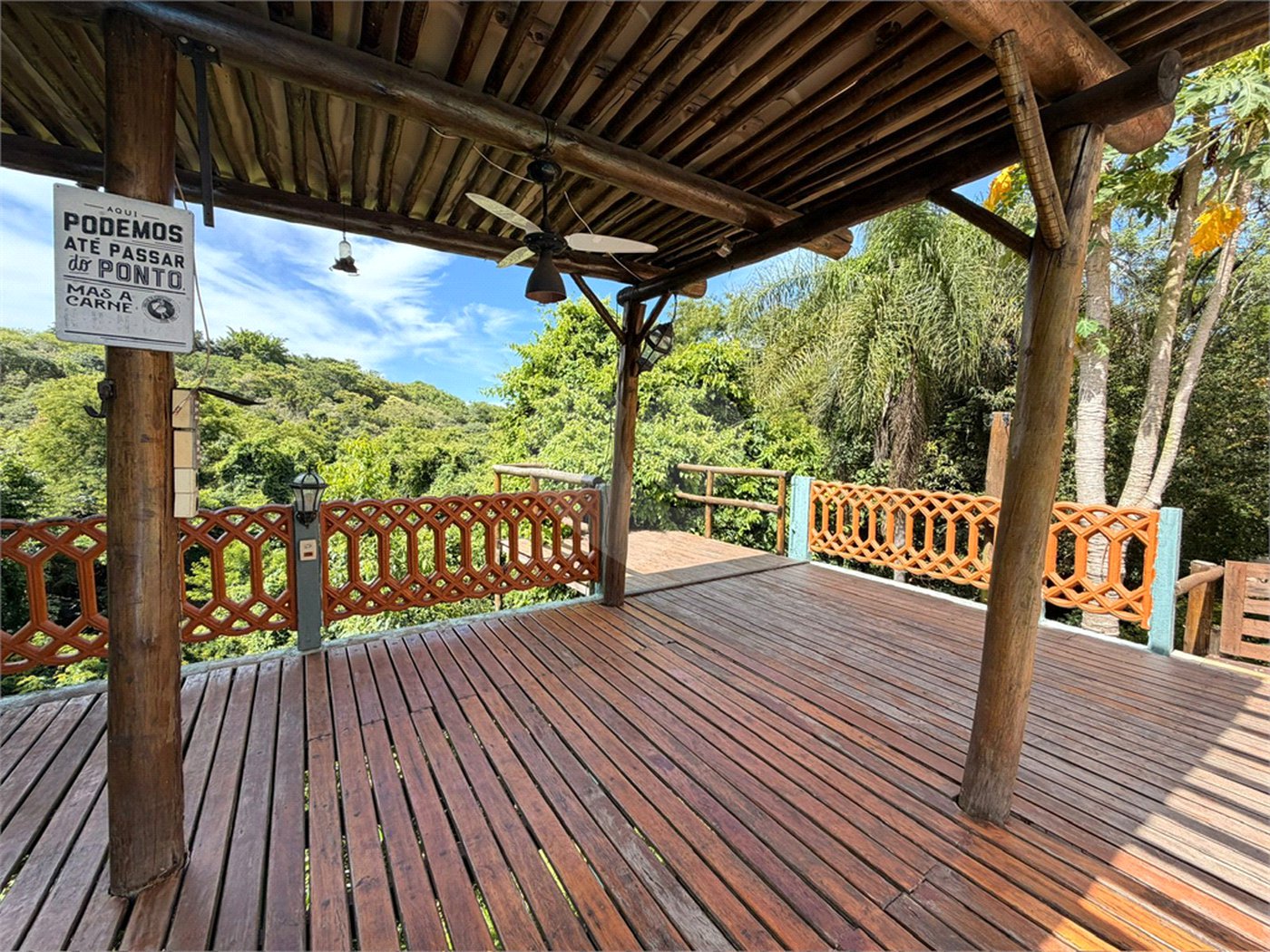 Casa para alugar com 4 suítes no condomínio Il Paradiso, Vinhedo - SP