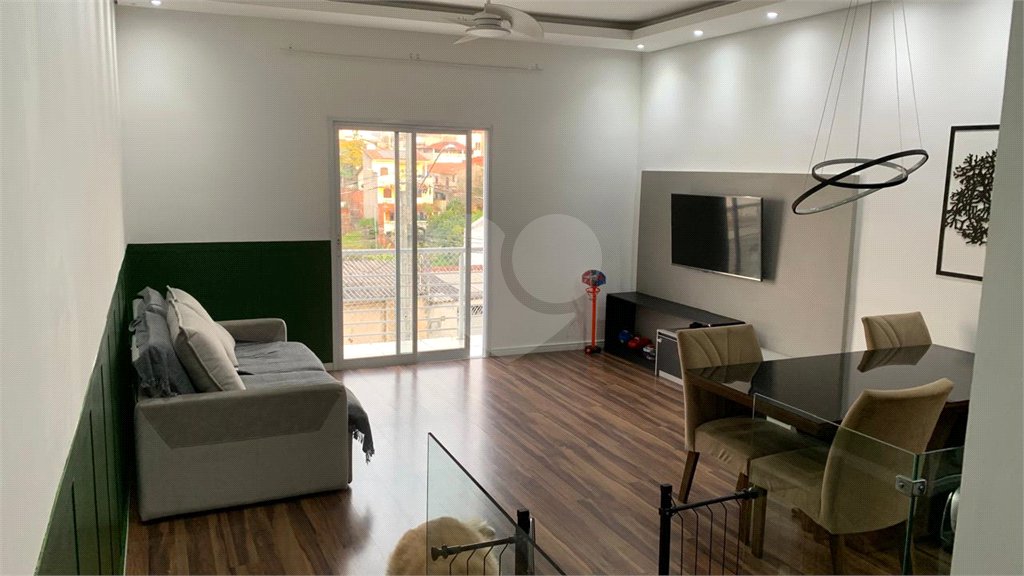 Sobrado à venda com 3 quartos, sendo 1 suíte,  em Mogi Moderno, Mogi das Cruzes, SP