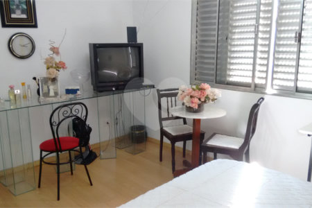 Casa de Vila à venda com 2 quartos em Granja Julieta, São Paulo, SP