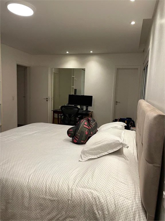 Apartamento à venda com 3 suítes em Vila Andrade, São Paulo, SP