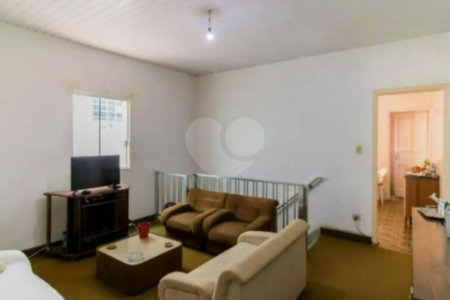 Casa à venda com 4 quartos, sendo 1 suíte, em Cangaíba, São Paulo, SP