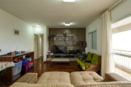 Apartamento à venda com 3 suítes em Alto da Boa Vista, São Paulo, SP
