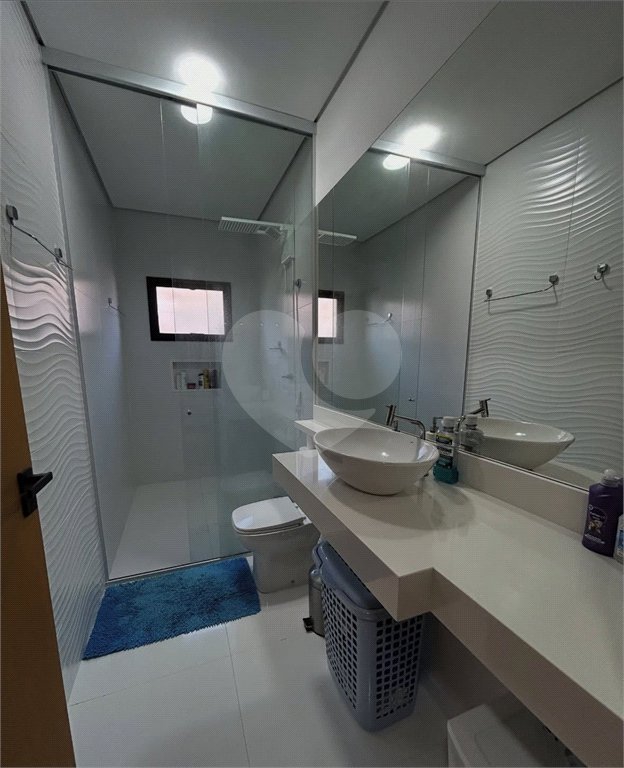 Casa à venda com 3 quartos, sendo 1 suíte, no condomínio Bosque dos Pires, Itatiba - SP