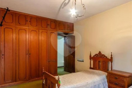 Casa à venda ou para alugar com 4 suítes em Vila Comercial, São Paulo, SP