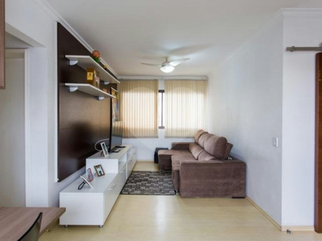 Apartamento à venda com 2 quartos, sendo 1 suíte,  em Moema, São Paulo, SP