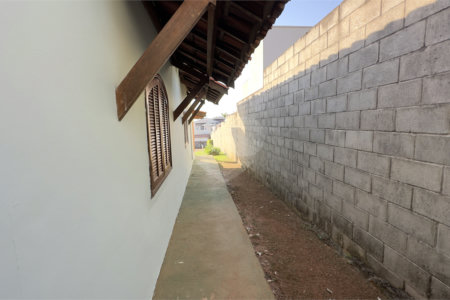 Casa à venda ou para alugar com 2 quartos, sendo 1 suíte, no condomínio Acmti - Colinas do Mosteiro, Terras de Itaici e Recanto dos Pássaros, Indaiatuba - SP