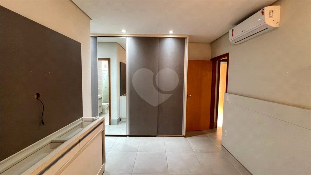 Apartamento à venda com 3 quartos, sendo 1 suíte, no Centro-norte, Cuiabá, MT