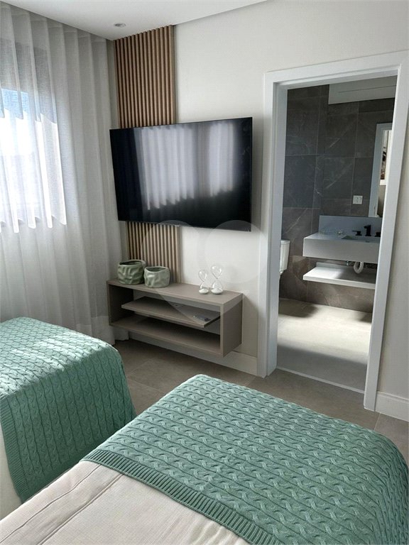 Casa à venda com 6 suítes no condomínio Golf CL, Bertioga - SP
