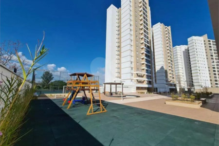 Apartamento à venda com 3 quartos, sendo 1 suíte,  em Parque Campolim, Sorocaba, SP