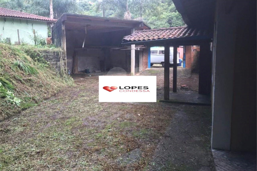 Casa Térrea à venda com 3 quartos, sendo 2 suítes, em Roseira, Mairiporã, SP
