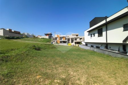 Terreno à venda no condomínio Bougainville, Sorocaba - SP
