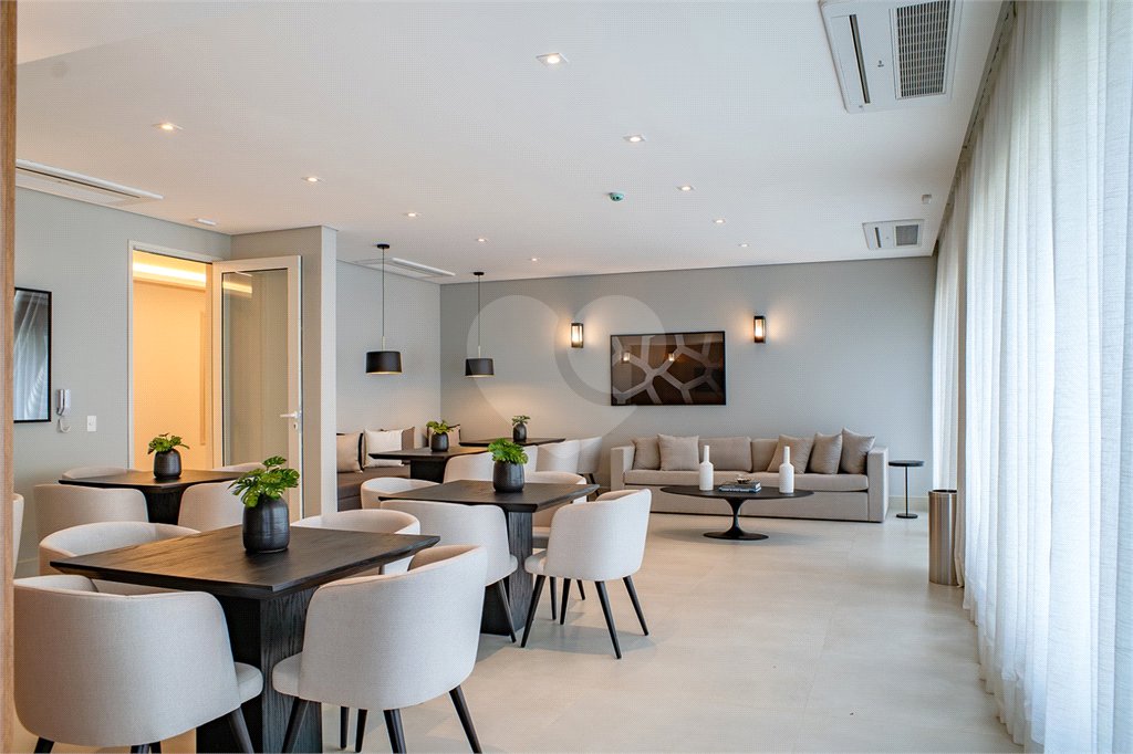 Apartamento à venda com 3 quartos, sendo 2 suítes,  em Santana, São Paulo, SP