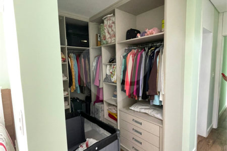Casa à venda com 1 quarto, sendo 3 suítes, no condomínio Aruã Brisas I, Mogi das Cruzes - SP