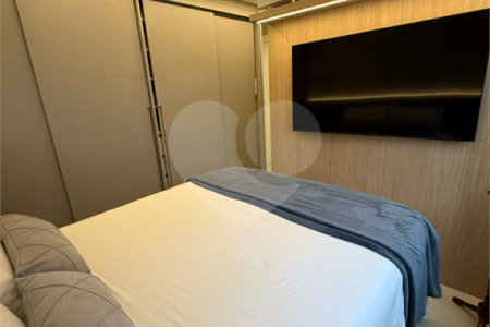 Apartamento à venda com 3 quartos, sendo 1 suíte, em Vila Andrade, São Paulo, SP