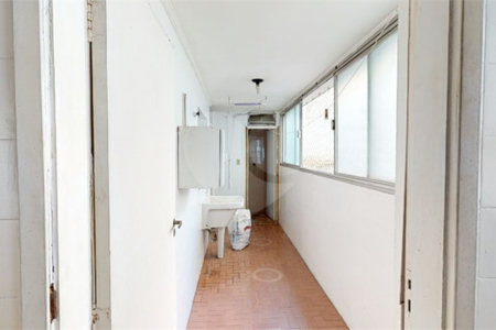 Apartamento à venda com 2 quartos, sendo 1 suíte, em Itaim Bibi, São Paulo, SP