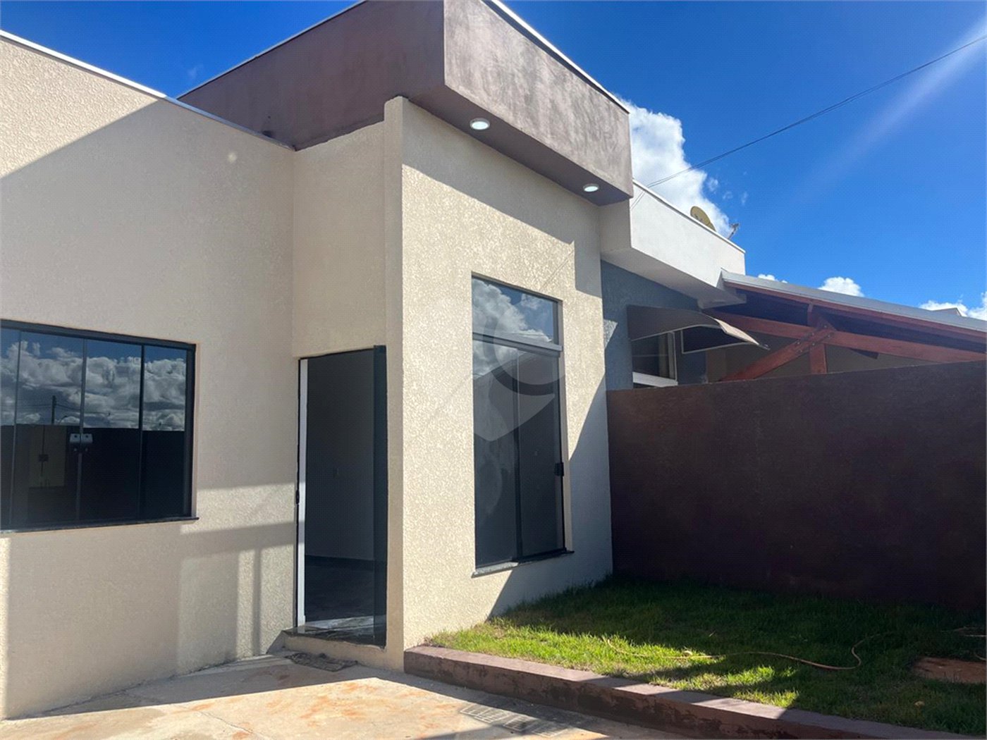 Casa à venda com 2 quartos em Residencial Villaggio Di Capri, Itapetininga, SP