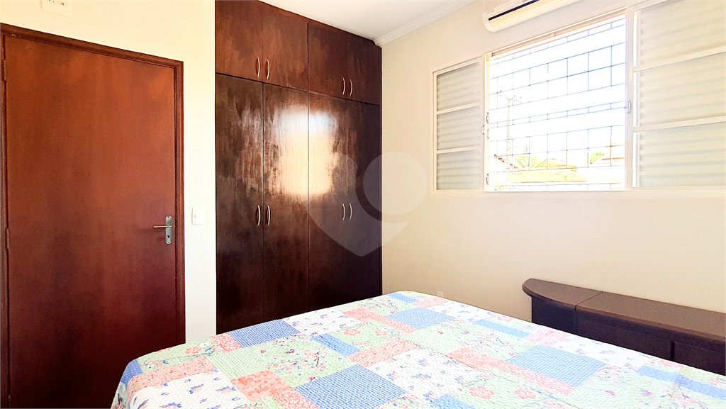 Casa à venda com 3 quartos, sendo 1 suíte, em Ribeirânia, Ribeirão Preto, SP