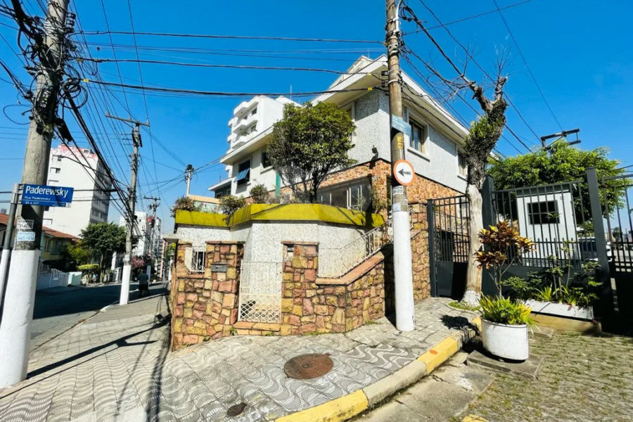Sobrado à venda com 3 quartos, sendo 1 suíte, em Santana, São Paulo, SP