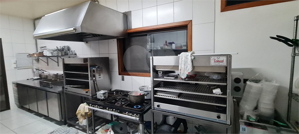 Salão para alugar em Caraguatá, Mairiporã, SP
