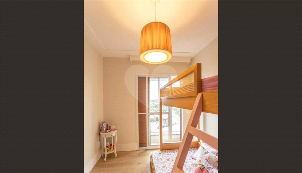 Apartamento à venda com 3 quartos, sendo 1 suíte, em Vila Anastácio, São Paulo, SP